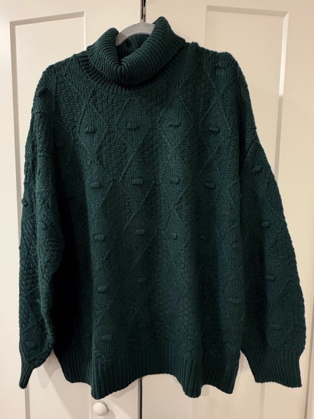 Time and Tru Dark Green Cable Bobble Turtleneck Sweater
